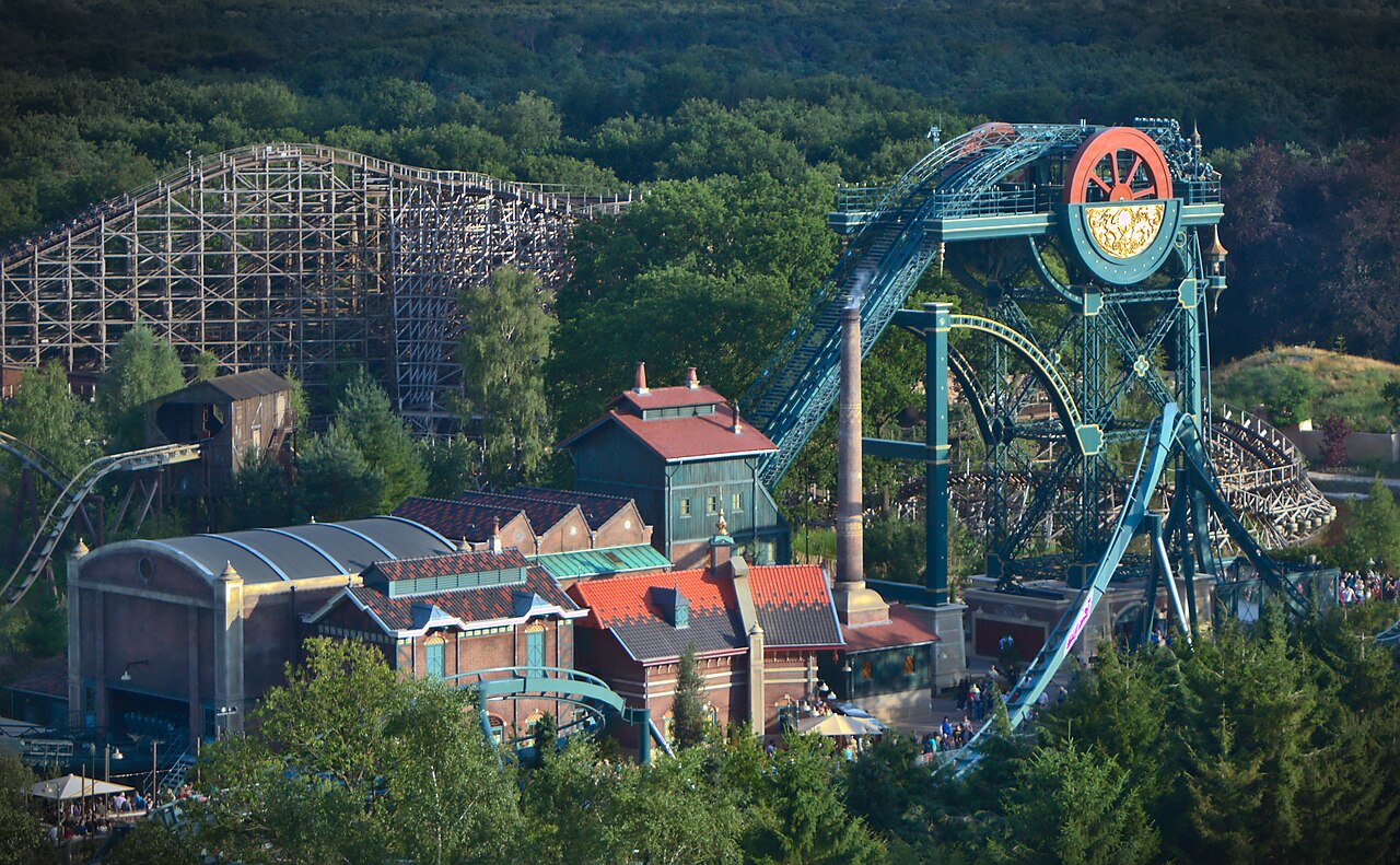 Baron 1898 roller coaster at Efteling