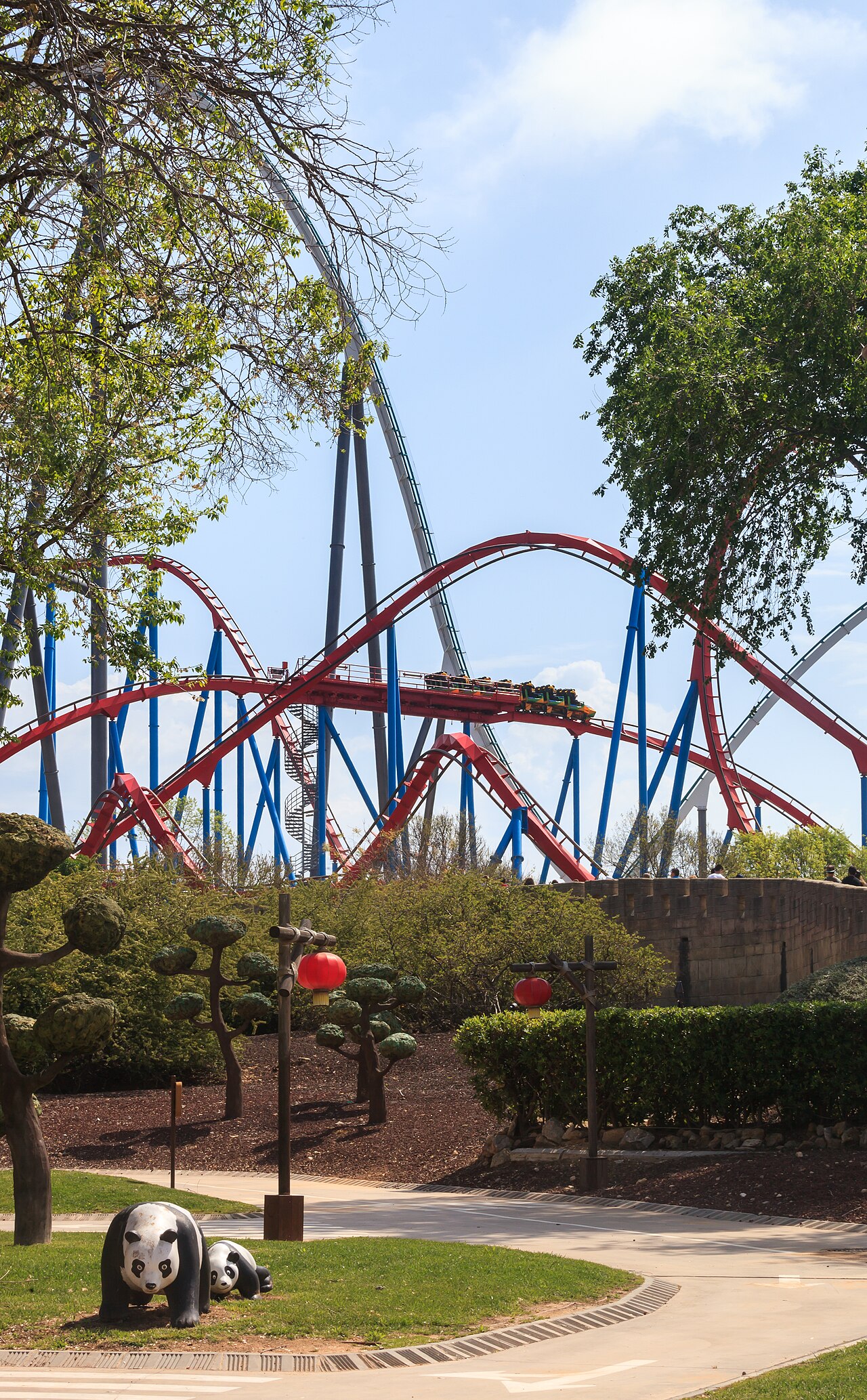 Dragon Khan roller coaster at PortAventura